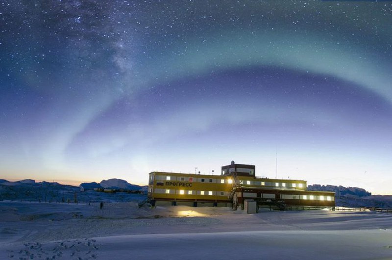 RI01ANT Алексей (RX6A) 2 января 2021г. вертолетом с ледокола 