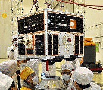 TO-108 (CAS-6) запущеный в декабре 2019 года и оснащеный линейным ретранслятором UHF / VHF шириной 20 кГц - получил обновление. Ставший доступным для использования радиолюбителями в июне 2020 года, транспондер работал с перерывами, примерно 2 - 5 секунд.Недавние наблюдения радиолюбителей из Европы подтверждает, что теперь работа транспондера увеличилась до нескольких минут.Полоса пропускания восходящего канала линейного транспондера