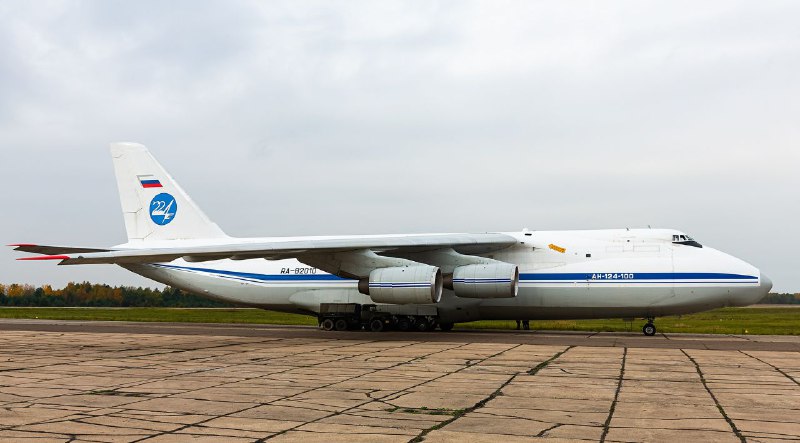 Вчера борт 82010 Ан-124, который на моей записи, перевозил вертолёты из Ульяновска в Карабах Yesterday, board 82010 An-124, which, on my record, transported helicopters from Ulyanovsk to Karabakh.