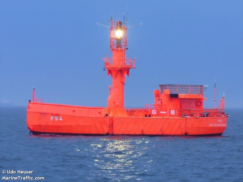 DDK2  приём на 4581 KHZ , в сводке упомянули судно GB LIGHT-VESSEL с координатамиDDK2  приём на 4581 KHZ , в сводке упомянули судно GB LIGHT-VESSEL с координатами
