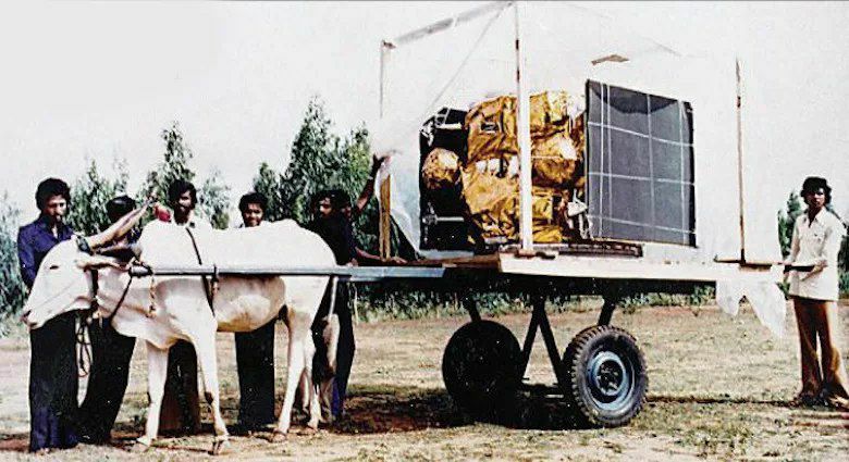 Немного о спутниках!ROHINI2 , индийский спутник запущенный в 1981 31 мая -. 05